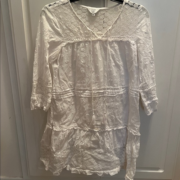 Crown & Ivy White Petite Small Dress - Picture 1 of 7